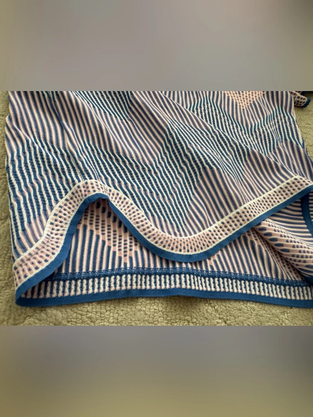 Chanel Authentic Cruise Blue/Pink/White Zigzag Pattern  Knit Top/36/ New